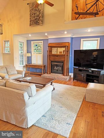 52 REEF CT, Montross, VA 22520