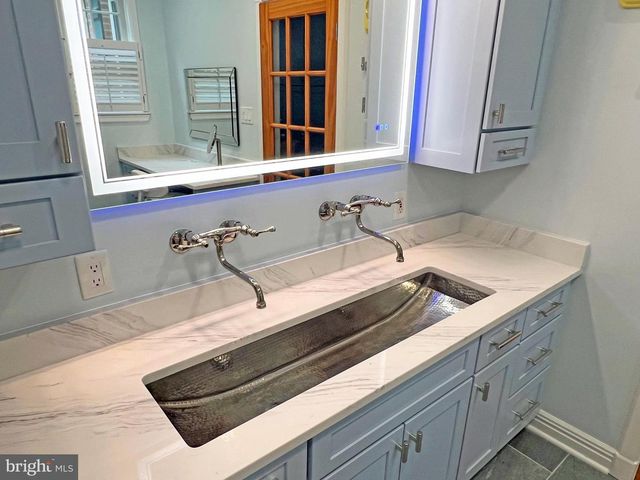 52 REEF CT, Montross, VA 22520