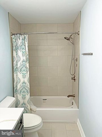 52 REEF CT, Montross, VA 22520