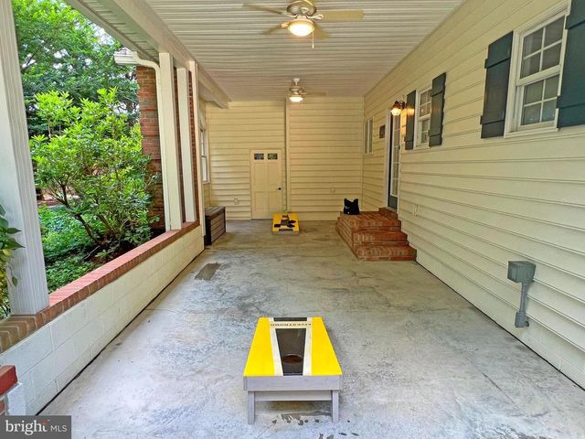 52 REEF CT, Montross, VA 22520
