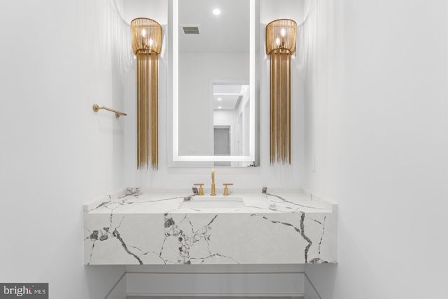 1138 BASIL RD, Mclean, VA 22101