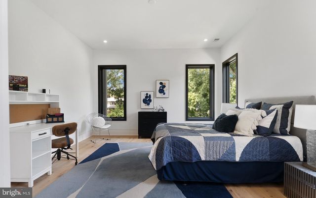 1138 BASIL RD, Mclean, VA 22101