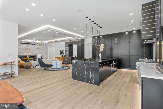 1138 BASIL RD, Mclean, VA 22101