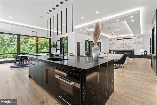 1138 BASIL RD, Mclean, VA 22101