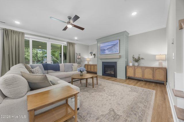 433 Sailor Sky Way, Hampstead, NC 28443