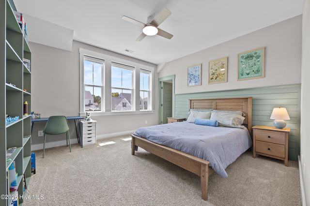 433 Sailor Sky Way, Hampstead, NC 28443