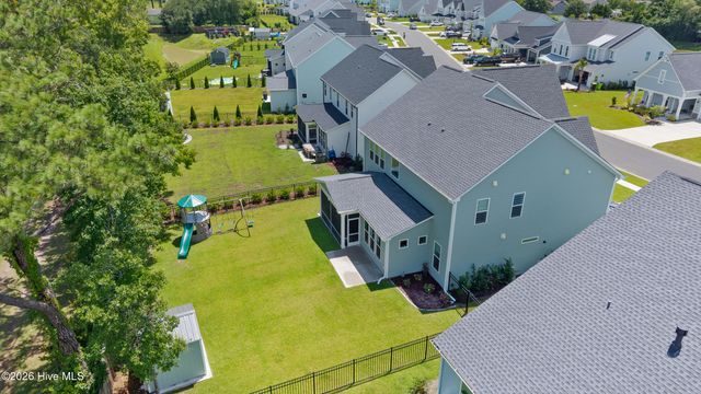 433 Sailor Sky Way, Hampstead, NC 28443