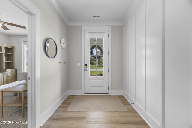 433 Sailor Sky Way, Hampstead, NC 28443