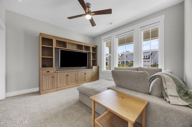 433 Sailor Sky Way, Hampstead, NC 28443