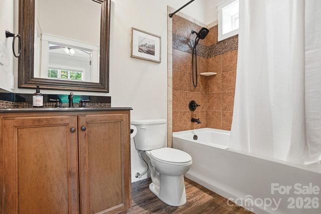 670 Arrow Point Lane, Davidson, NC 28036