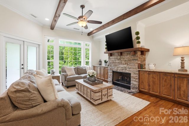 670 Arrow Point Lane, Davidson, NC 28036