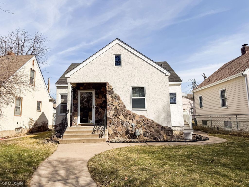 1308 Marion Street, Saint Paul, MN 55117