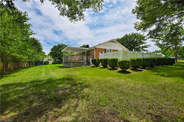 4501 Freida Lane, Greensboro, NC 27406