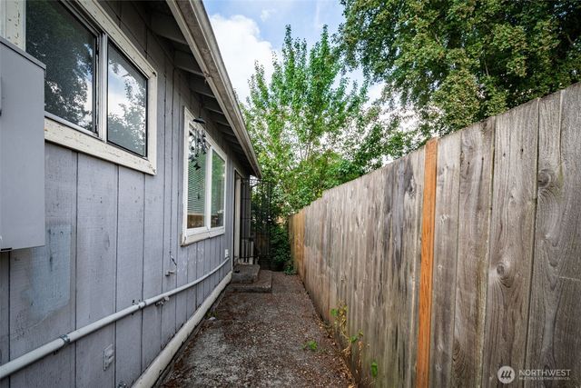 1310 1308 S 8th, Tacoma, WA 98405