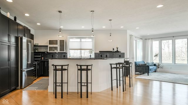 4598 S Ridgeview Drive, Greenfield, IN 46140