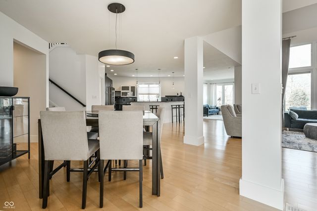 4598 S Ridgeview Drive, Greenfield, IN 46140