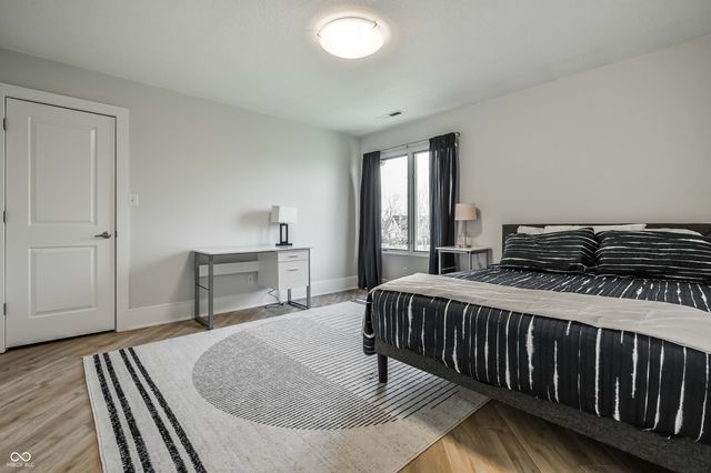 4598 S Ridgeview Drive, Greenfield, IN 46140