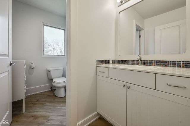 4598 S Ridgeview Drive, Greenfield, IN 46140