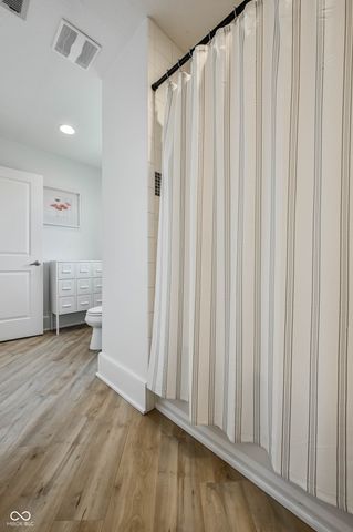 4598 S Ridgeview Drive, Greenfield, IN 46140