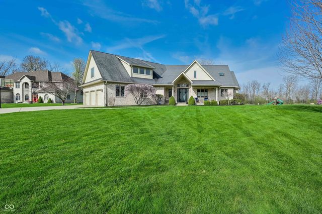 4598 S Ridgeview Drive, Greenfield, IN 46140
