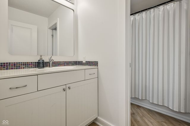 4598 S Ridgeview Drive, Greenfield, IN 46140