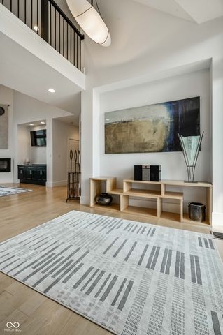 4598 S Ridgeview Drive, Greenfield, IN 46140