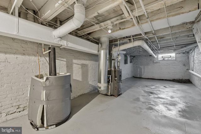816 N PORT ST, Baltimore, MD 21205