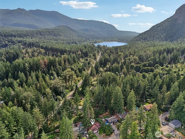 43233 SE 176th St, North Bend, WA 98045