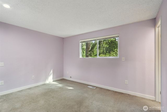 43233 SE 176th St, North Bend, WA 98045