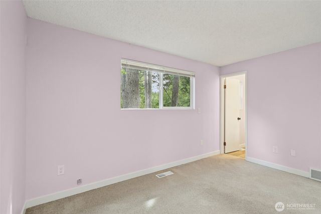 43233 SE 176th St, North Bend, WA 98045