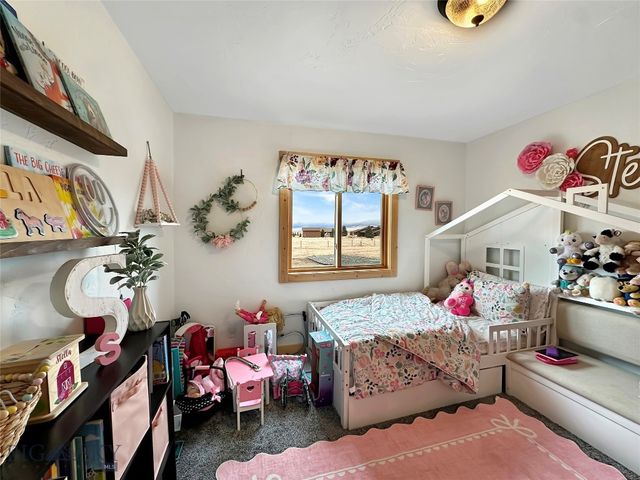 13 Diamondback RD, Ennis, MT 59729