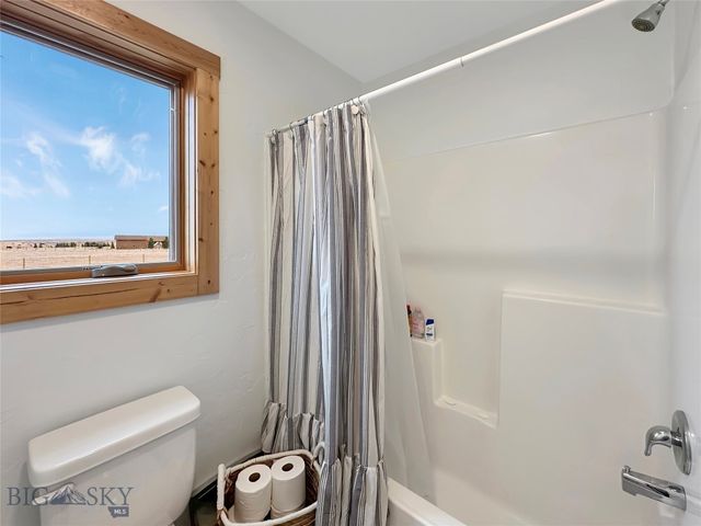 13 Diamondback RD, Ennis, MT 59729