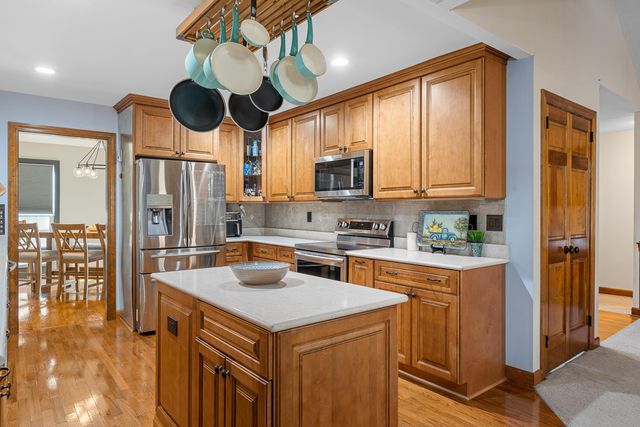 406 King Charles Circle, Summerville, SC 29485