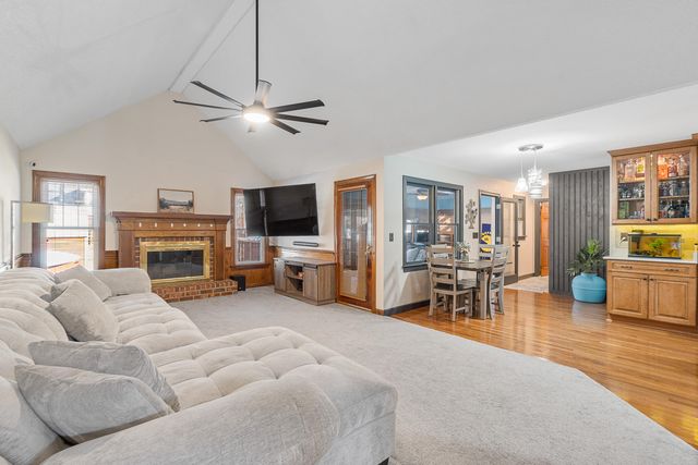 406 King Charles Circle, Summerville, SC 29485