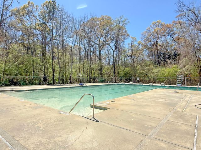406 King Charles Circle, Summerville, SC 29485