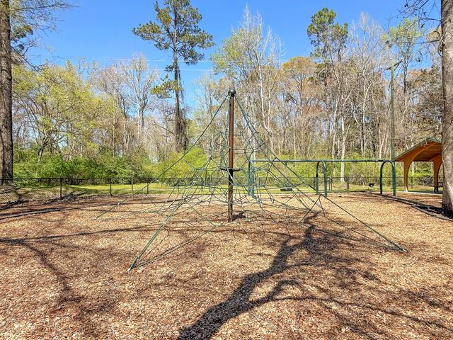 406 King Charles Circle, Summerville, SC 29485