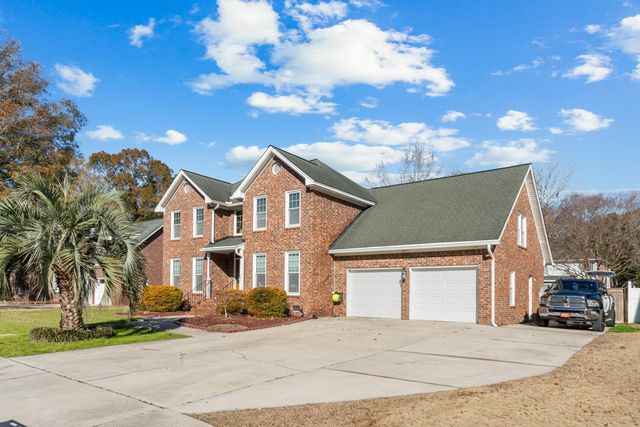 406 King Charles Circle, Summerville, SC 29485