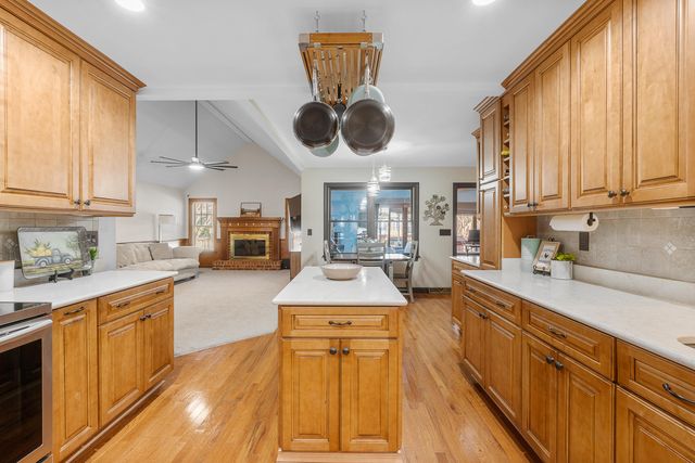 406 King Charles Circle, Summerville, SC 29485