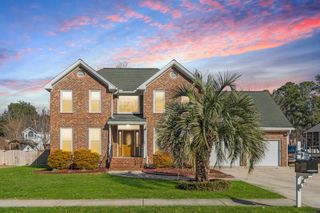 406 King Charles Circle, Summerville, SC 29485