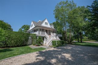 13 Peathole Lane, Bellport Village, NY 11713
