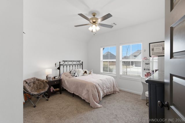 1417 N 72nd Street, Broken Arrow, OK 74014