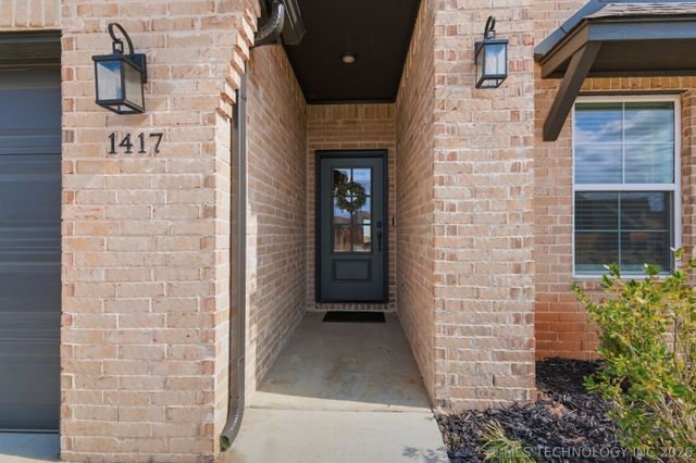 1417 N 72nd Street, Broken Arrow, OK 74014