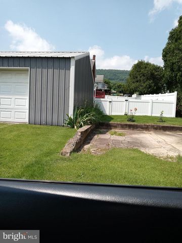 246 VINE ST, Williamstown, PA 17098