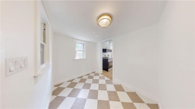 306 Nazareth PIKE, Bethlehem City, PA 18020