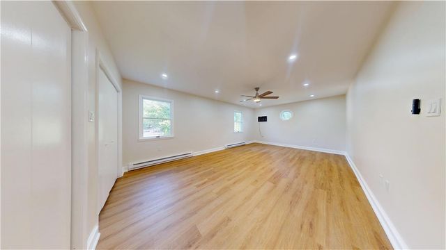306 Nazareth PIKE, Bethlehem City, PA 18020