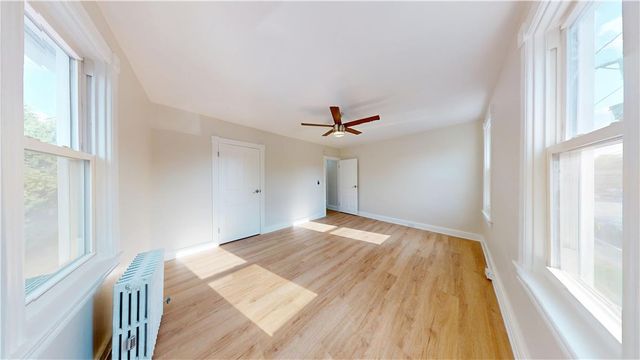 306 Nazareth PIKE, Bethlehem City, PA 18020