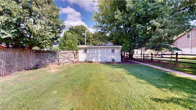 306 Nazareth PIKE, Bethlehem City, PA 18020
