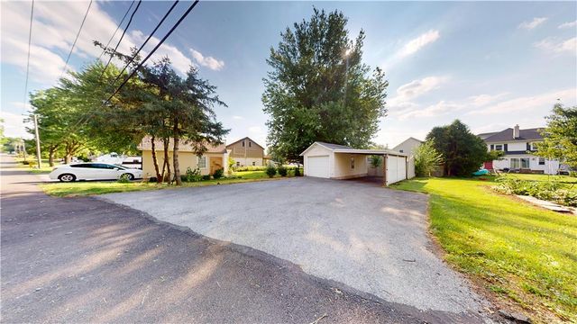 306 Nazareth PIKE, Bethlehem City, PA 18020