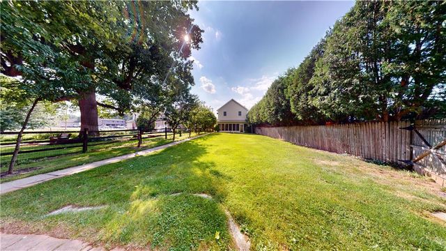 306 Nazareth PIKE, Bethlehem City, PA 18020