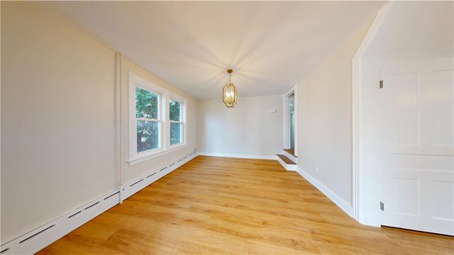 306 Nazareth PIKE, Bethlehem City, PA 18020